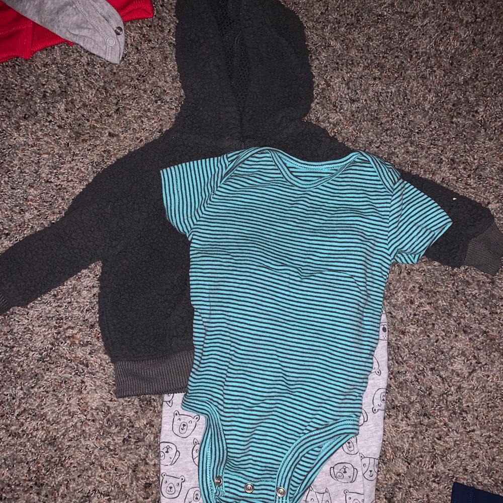 2 Carter’s outfits